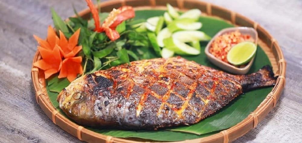 Trải nghiệm làng chài Hàm Ninh: Đi đâu và ăn gì?