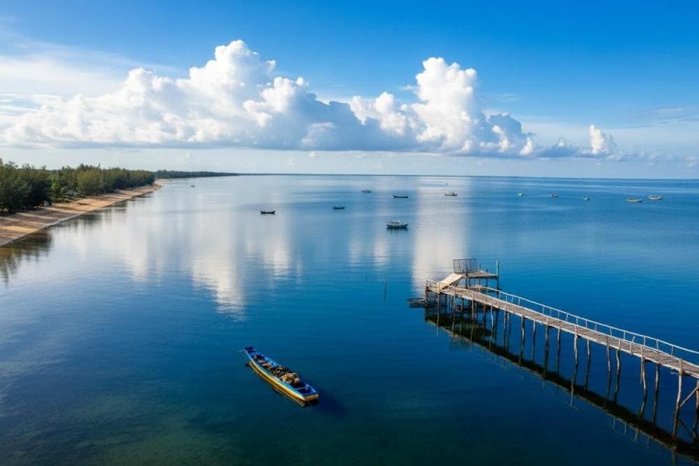 Review làng chài Hàm Ninh, Phú Quốc: có gì chơi, ăn quán nào?