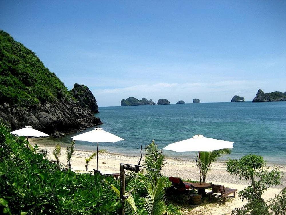 Khám phá bãi biển Tùng Thu ở Cát Bà: Thiên đường lý tưởng để vui chơi và thư giãn