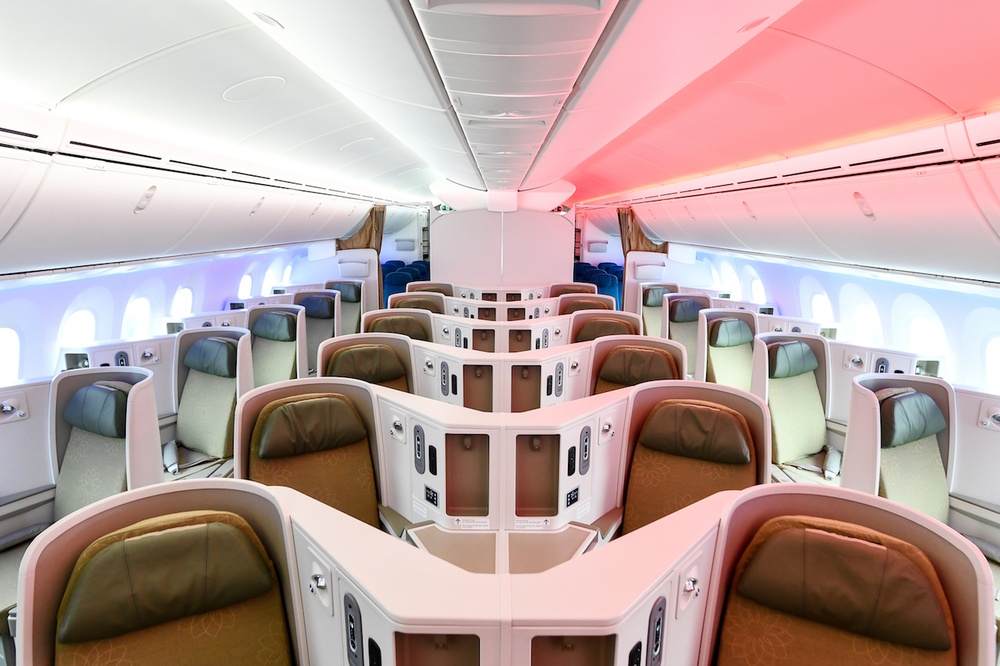 8 Hạng vé máy bay Vietnam Airlines: Quyền lợi và ưu đãi chi tiết