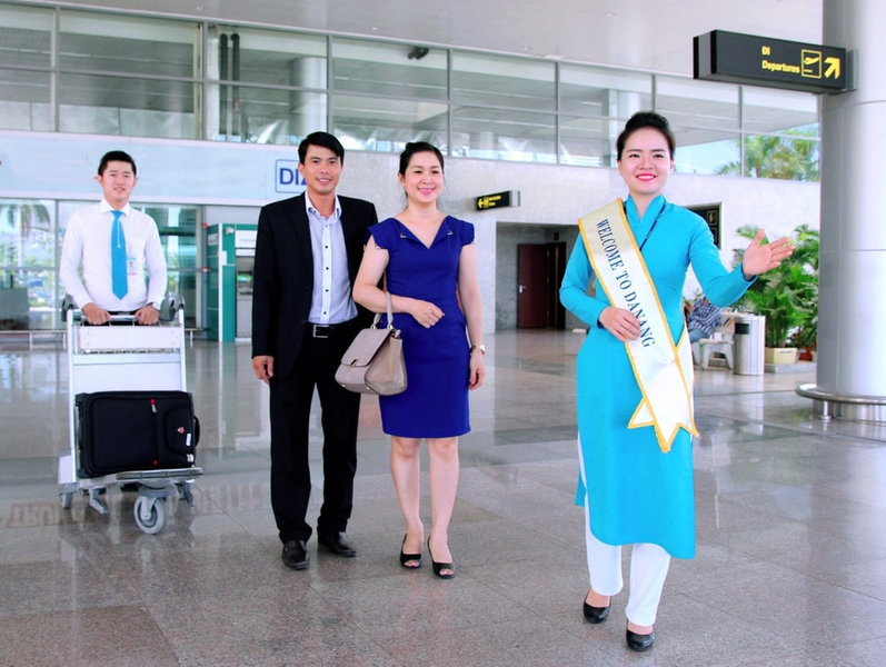 Vietnamese airports offer shuttles, buses, taxis, and private cars to city centers with varying costs and travel times