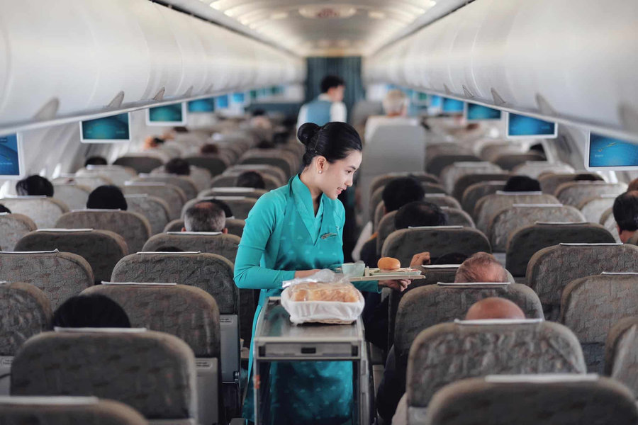 Choose smarter travel times to enjoy a hassle-free flight experience