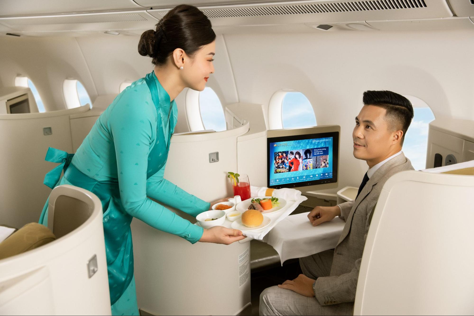 追加手荷物許容量やマイルを航空券と交換できるオプションなどの特典を受けるために、ロータスマイルズプログラムにご登録ください