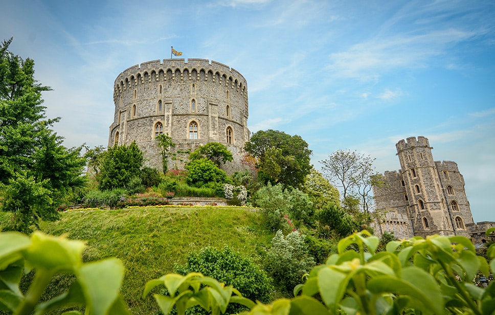 Thời tiết tại London khá biến động, vì thế Quý khách nên chuẩn bị đầy đủ trang phục