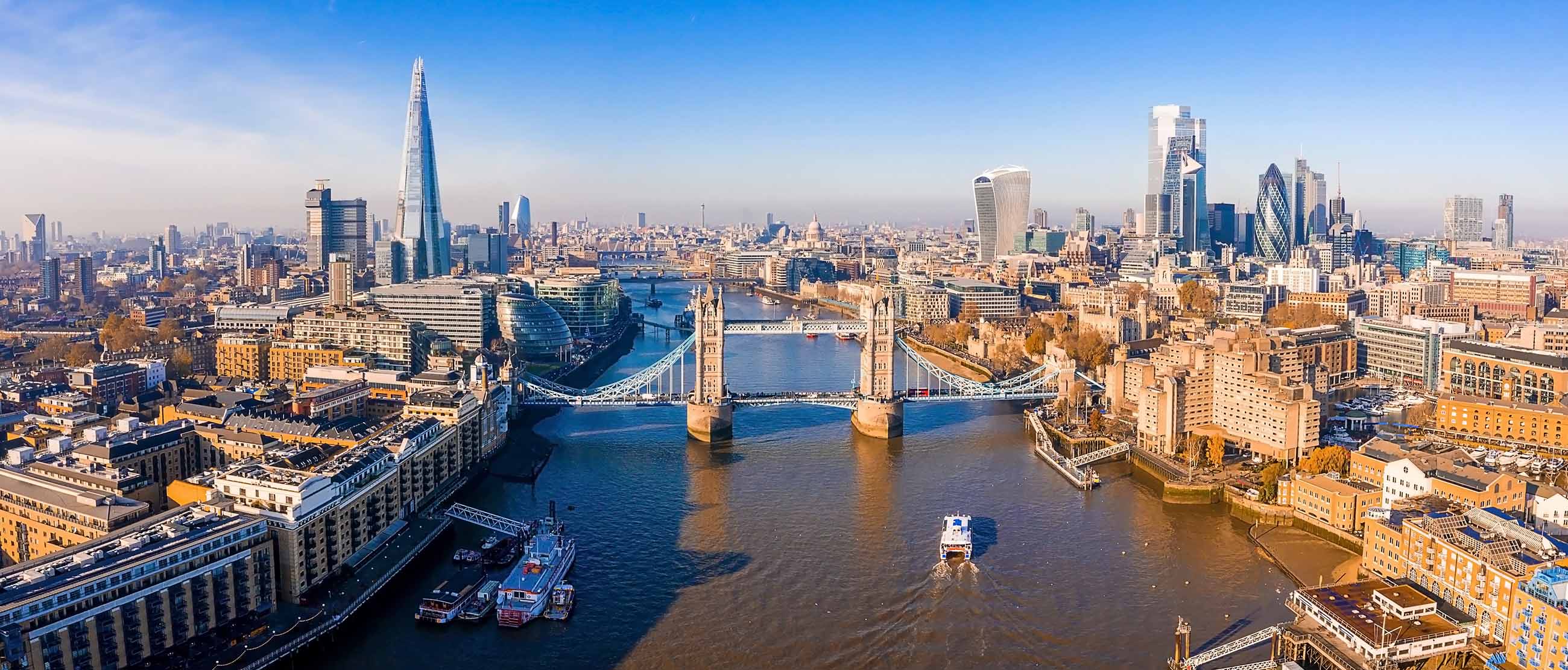 Quý khách có thể du lịch London vào thời gian khoảng từ tháng 5 - tháng 9 và tháng 12
