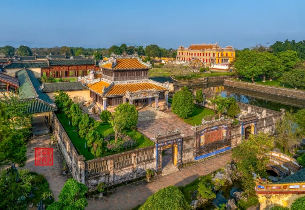 Lầu Thái Bình Huế