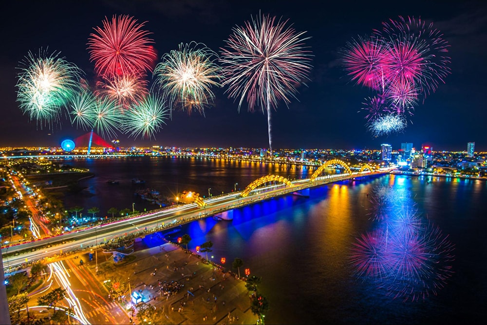The Da Nang International Fireworks Competition is a famous festival in Da Nang