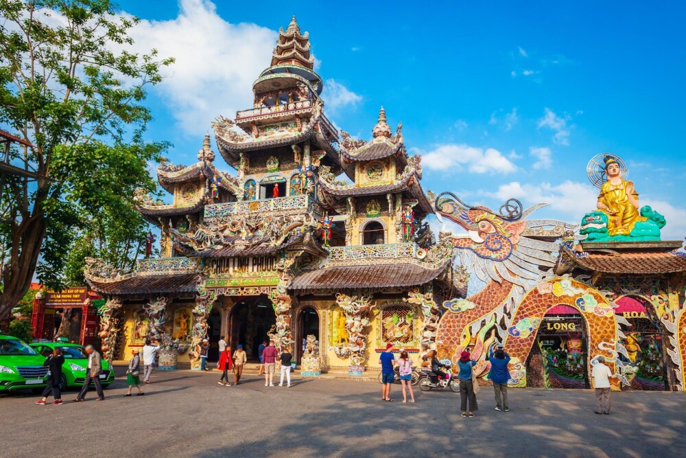 Kiến trúc độc đáo của chùa Linh Phước