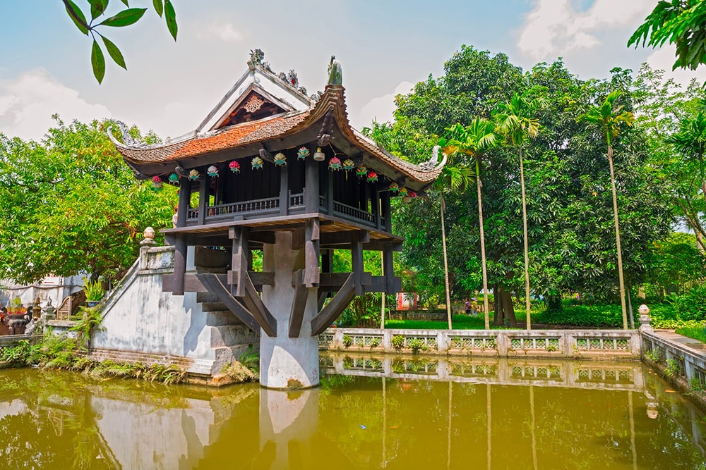 one pillar pagoda